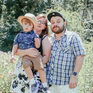 Meet your Posher, Posh